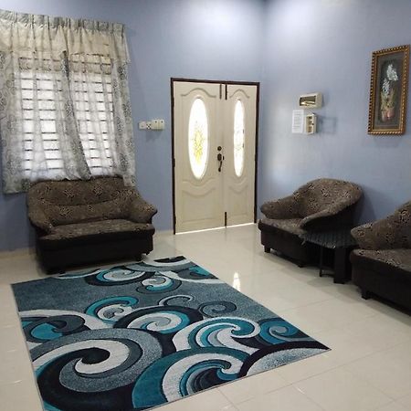 Davallia Homestay Dungun Luaran gambar