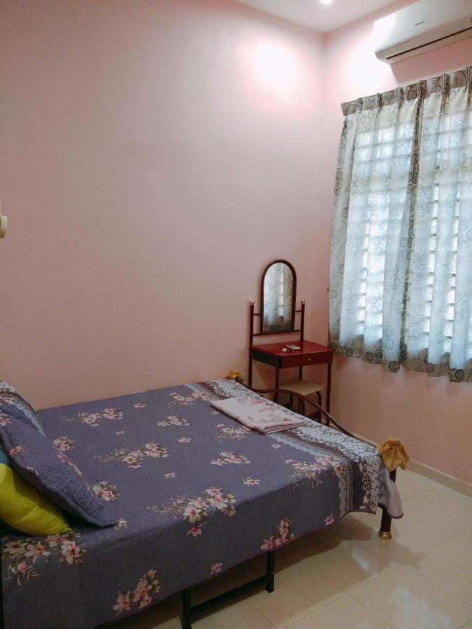Davallia Homestay Dungun Luaran gambar