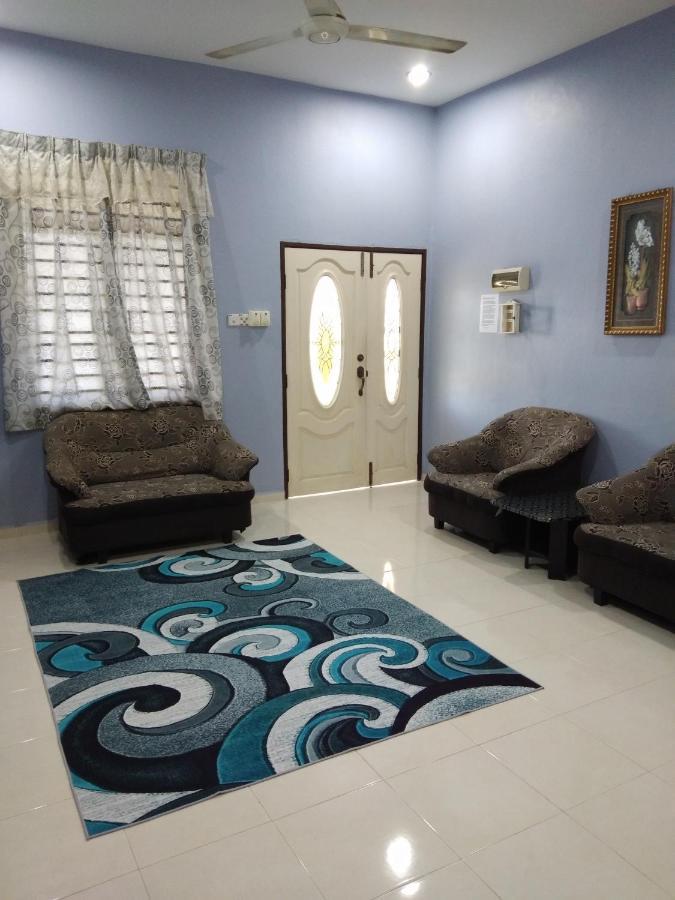 Davallia Homestay Dungun Luaran gambar