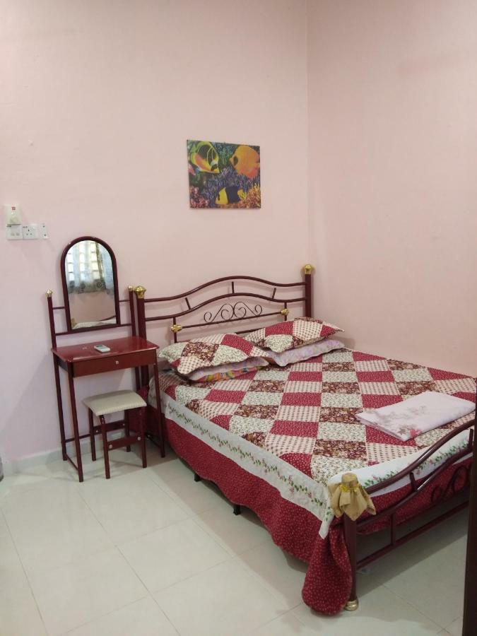 Davallia Homestay Dungun Luaran gambar